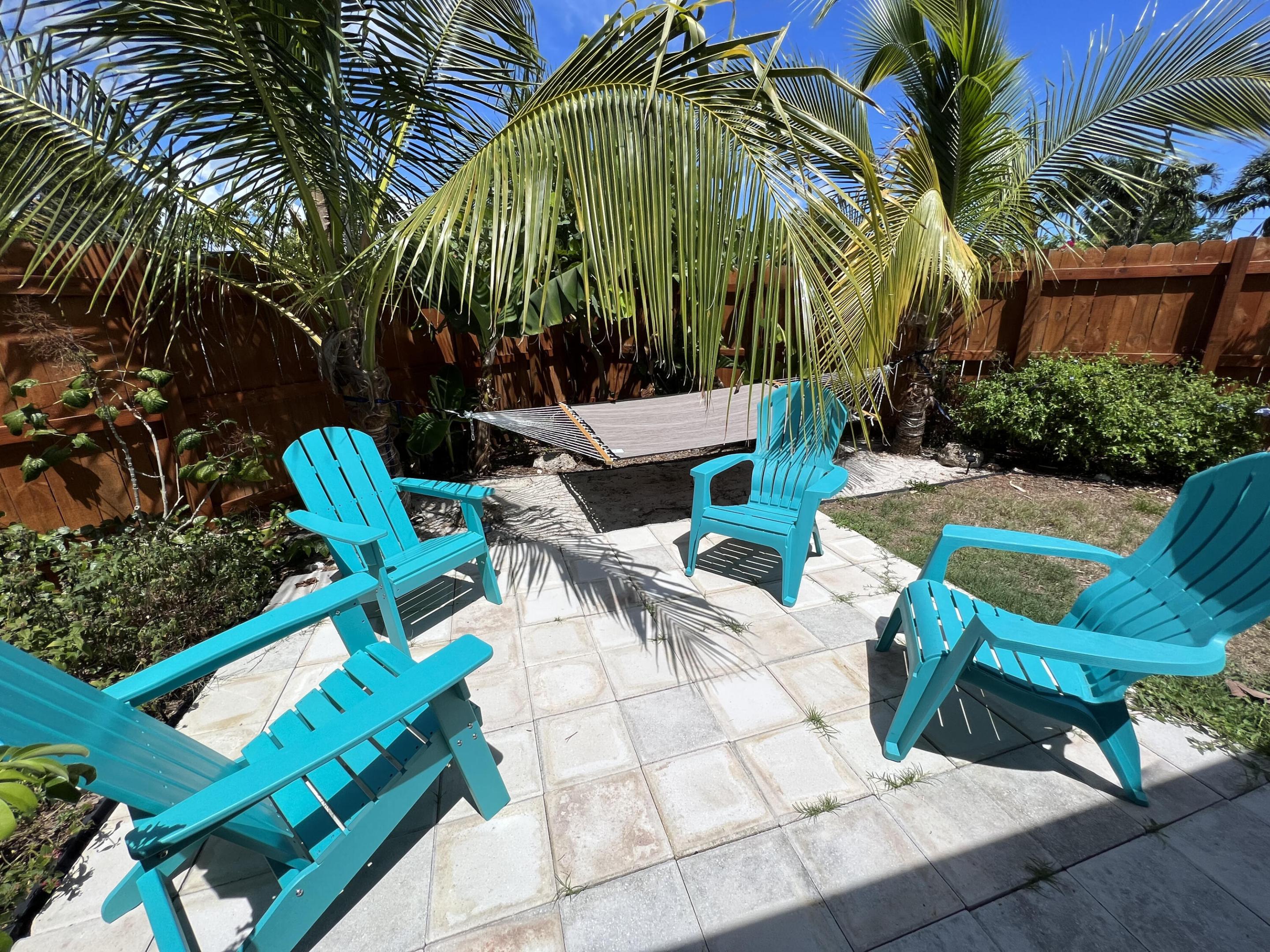 COLLIER MANOR FIRST ADD - Residential Lease