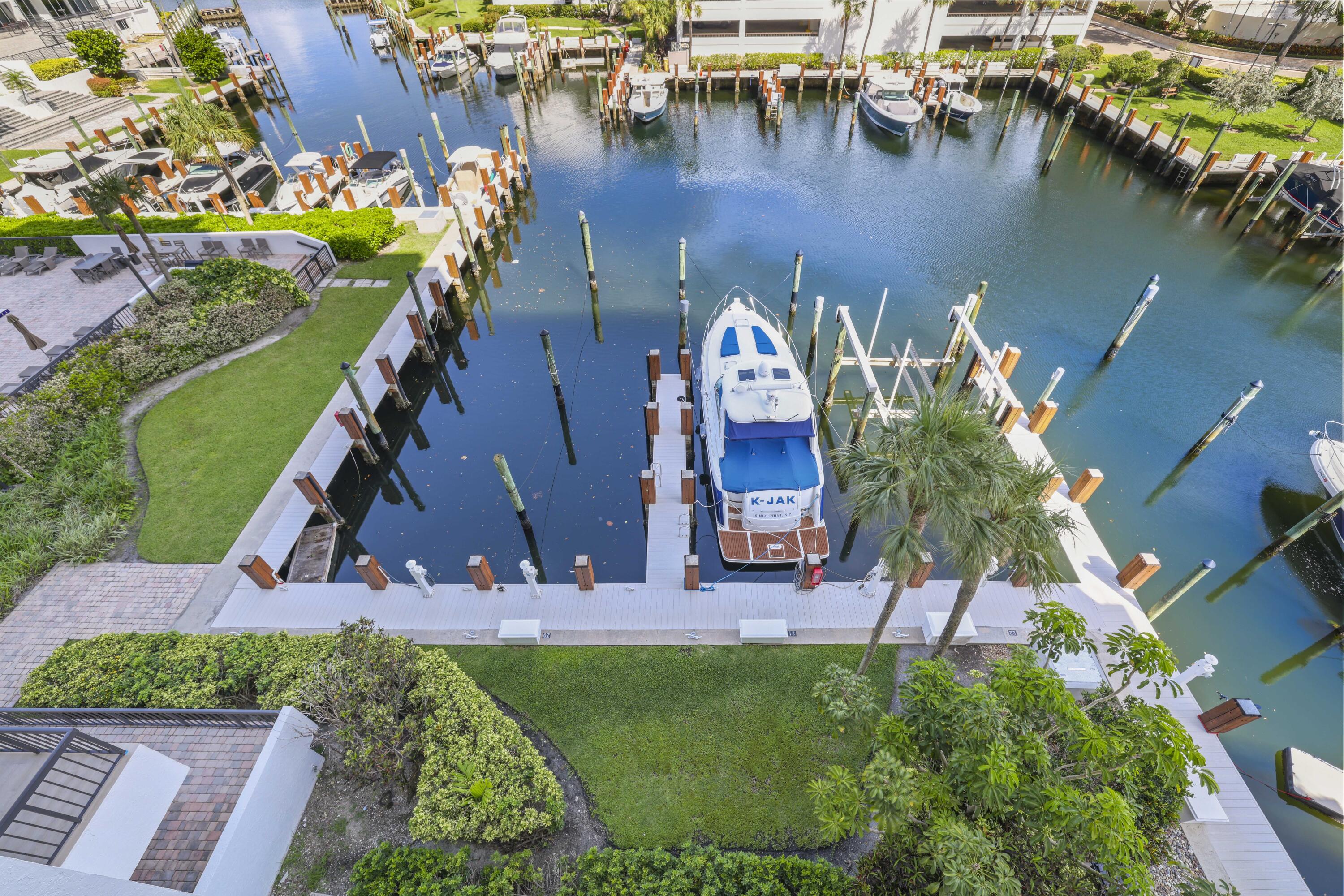 4748 S Ocean Boulevard 502, Highland Beach FL 33487