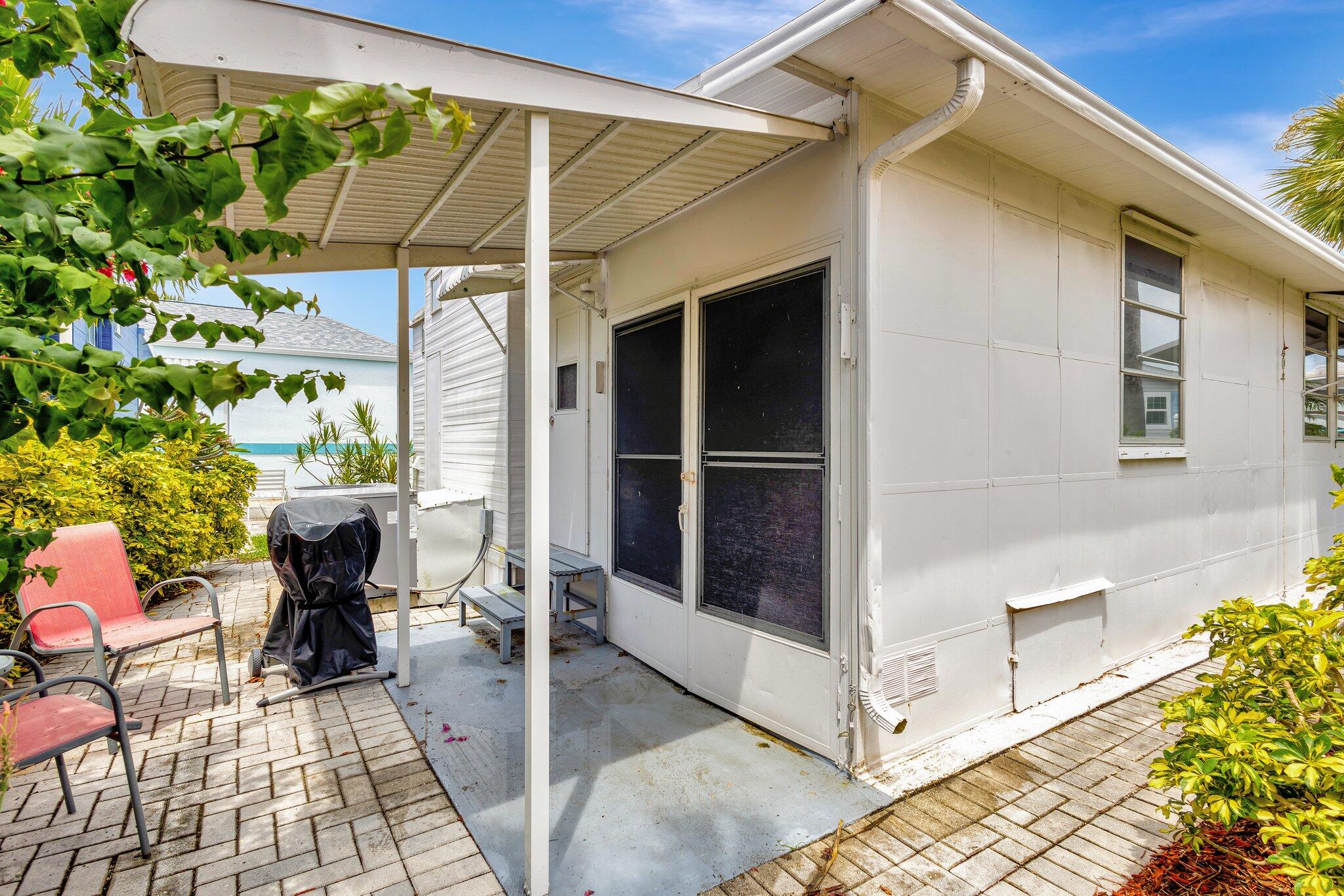 Outdoor Resorts At Nettles Island - Residential