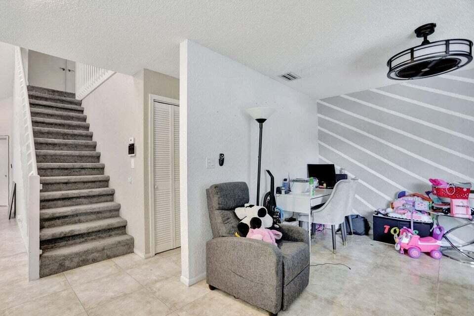 WOODMONT TRACT 48 - Residential