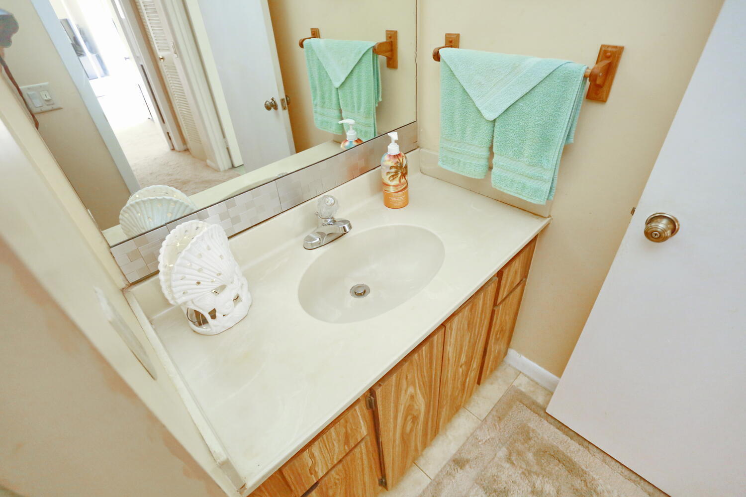 VILLAGE OF SANDALWOOD LAKES 1 - Residential