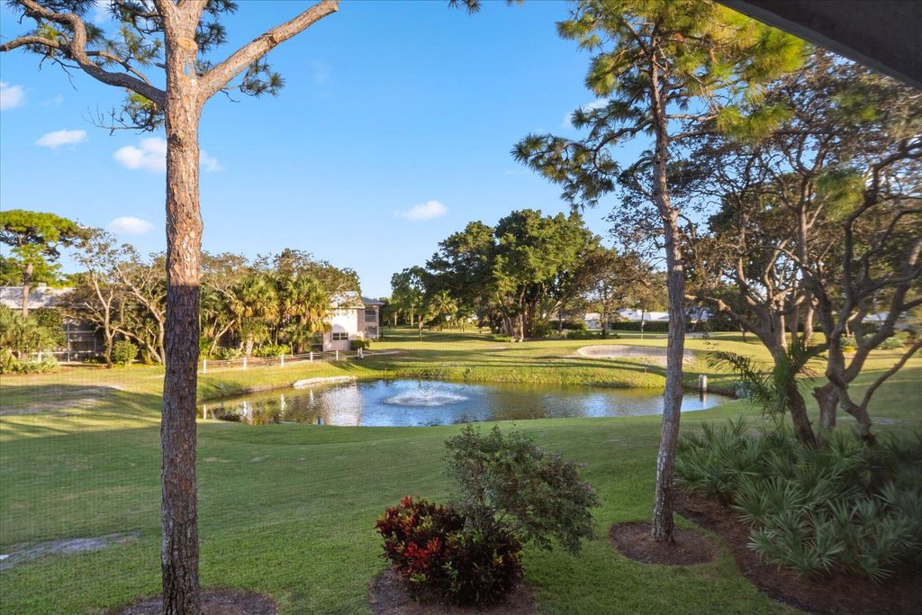 Photo of 18081 SE Country Club Drive #277 Building 28, Jupiter, FL 33469 (MLS # R10935923)