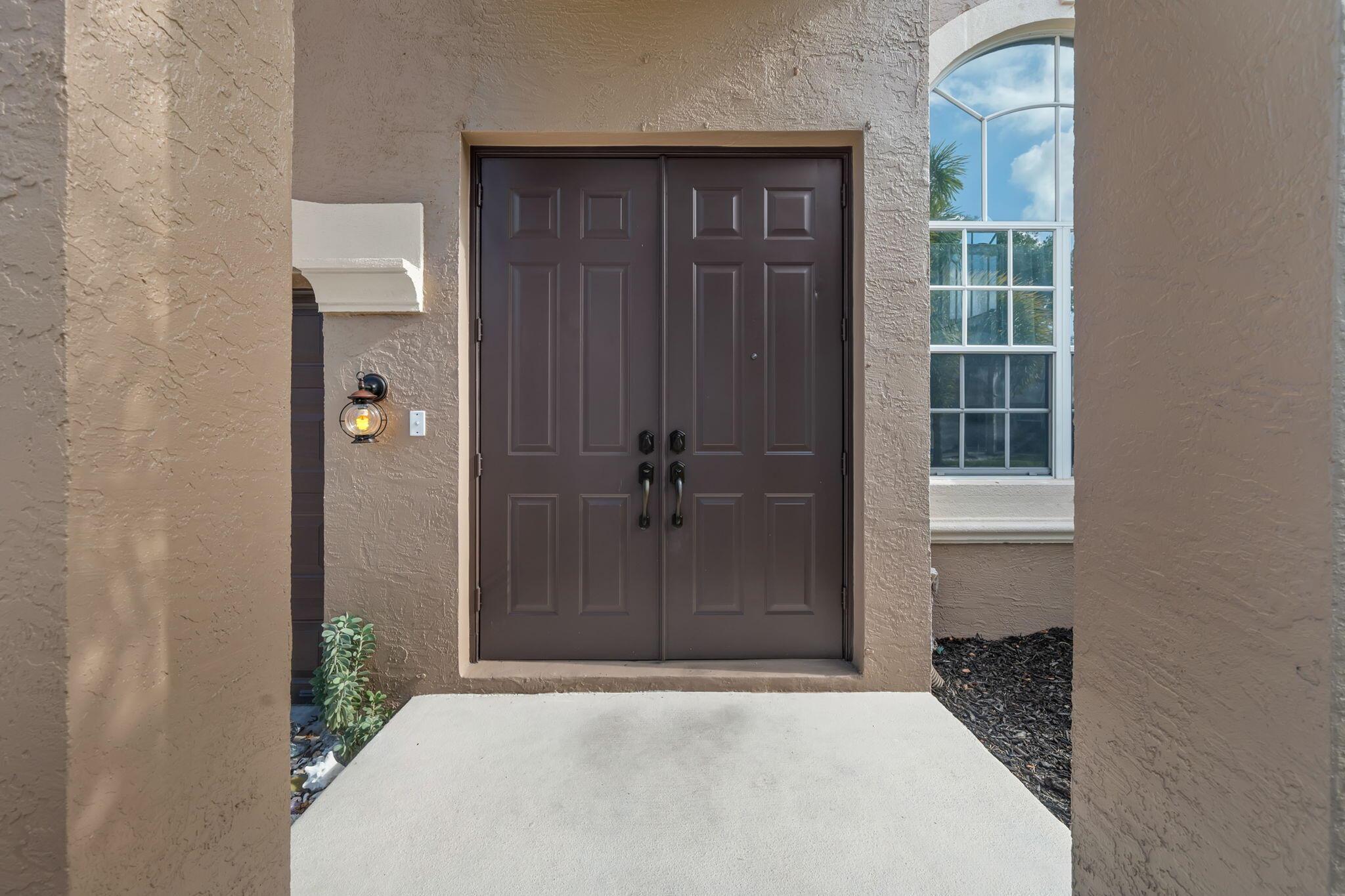 1245 Oakwater Drive