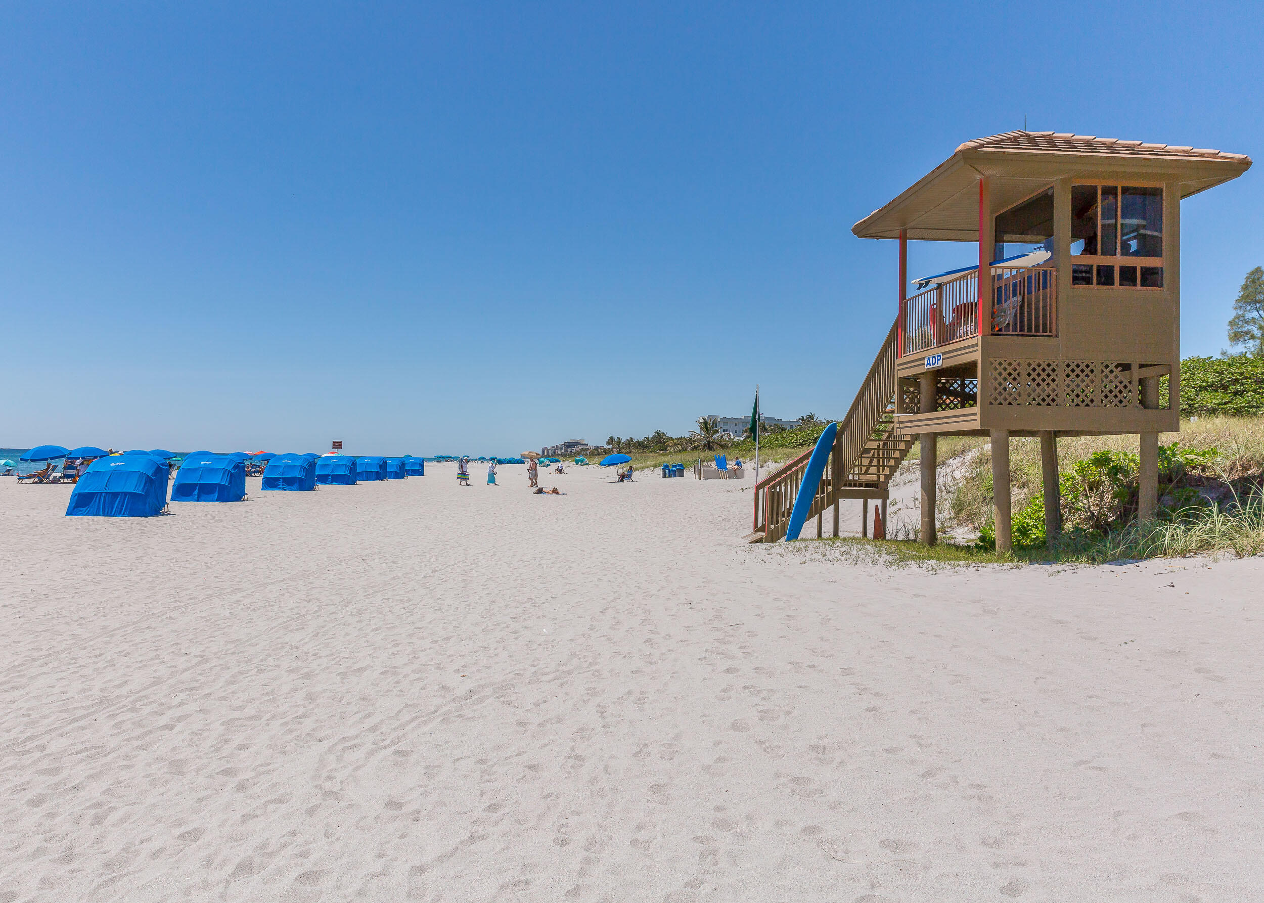 LAKESIDE CONDO - Residential Lease