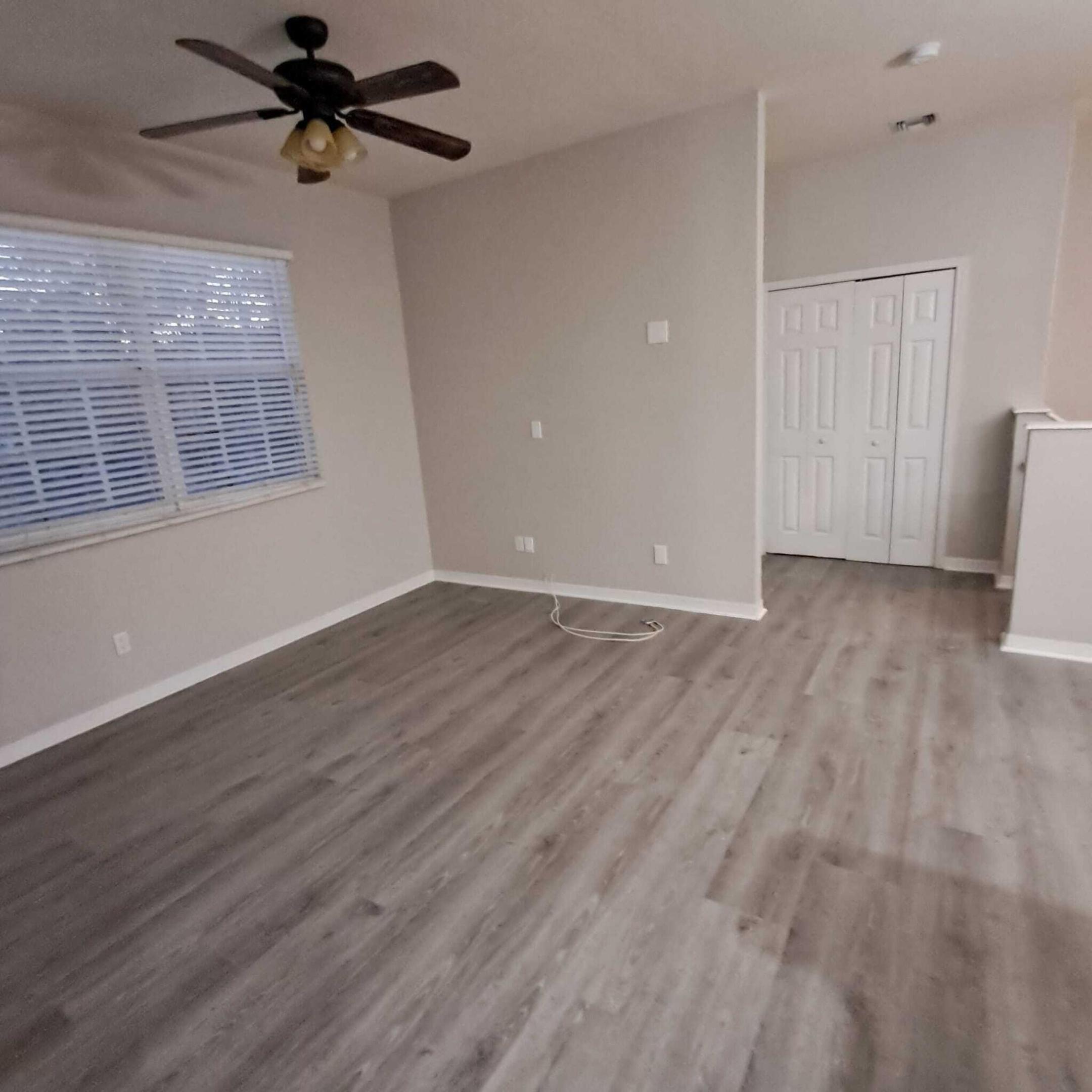 MAGNOLIA BAY CONDOMIMIUM - Residential