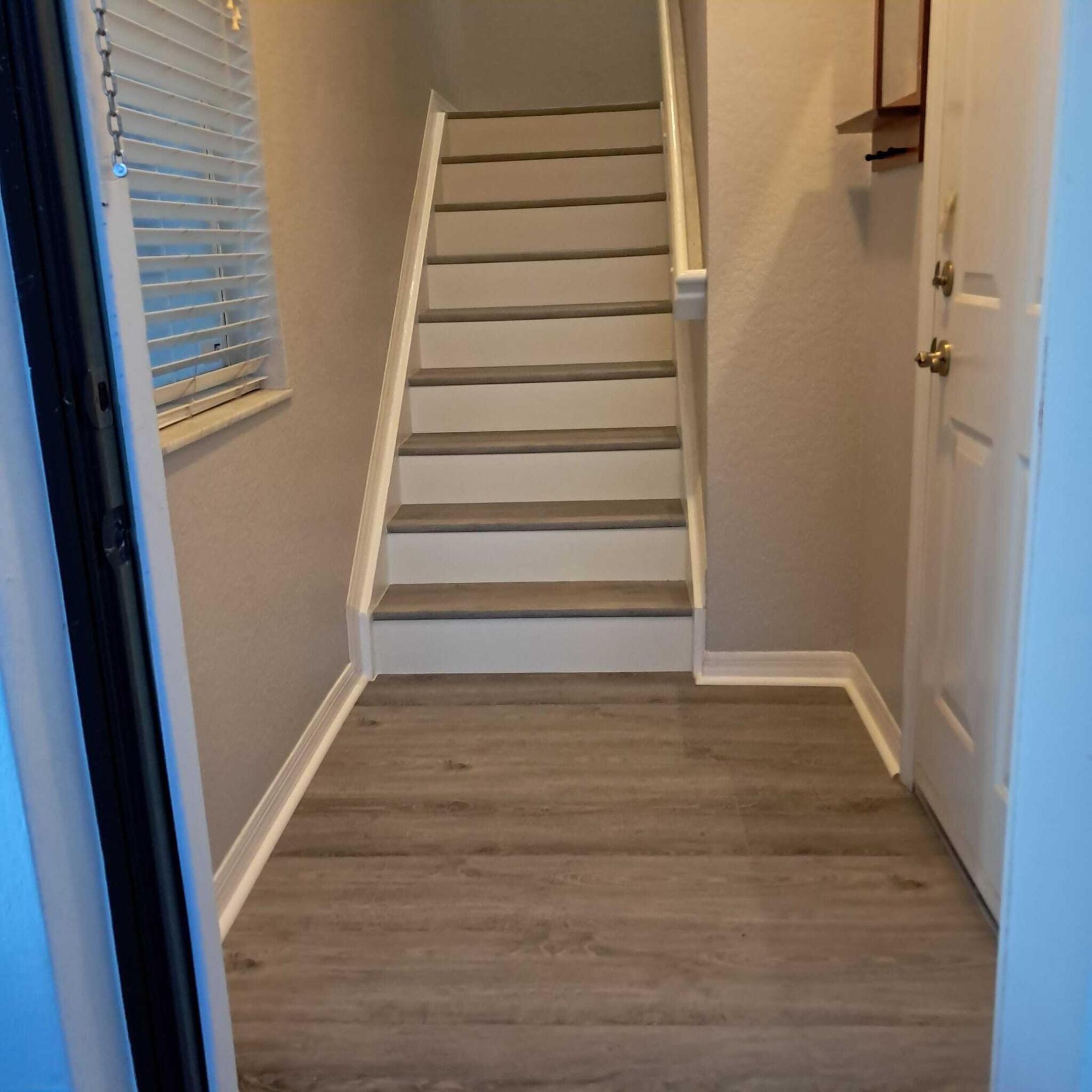 MAGNOLIA BAY CONDOMIMIUM - Residential