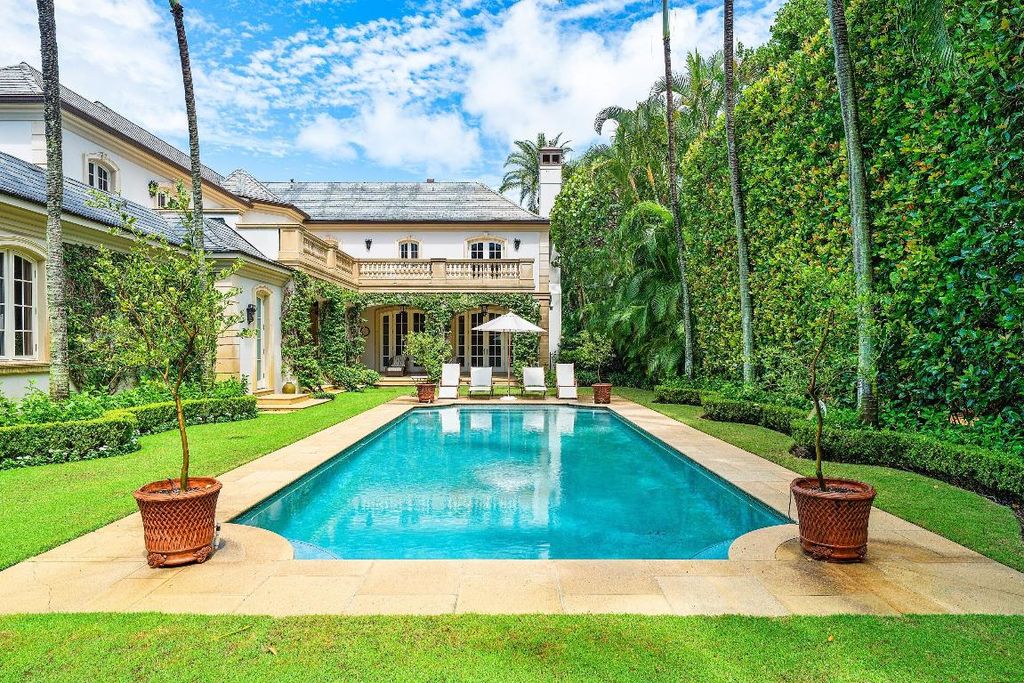 Photo of 242 Wells Road, Palm Beach, FL 33480 (MLS # R11129330)