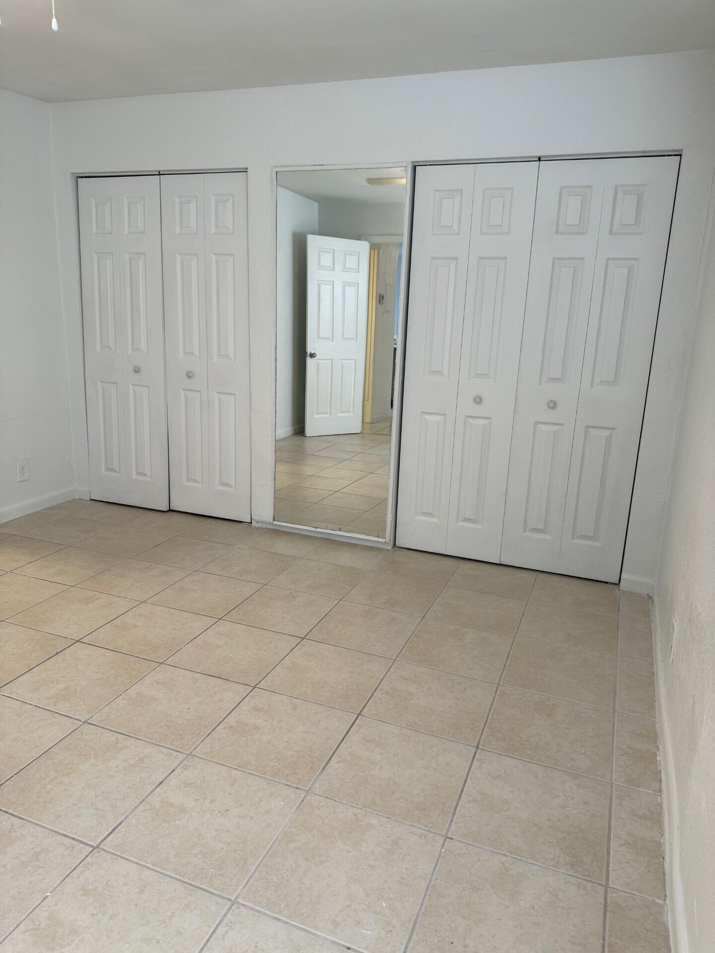 CROSSINGS OF BOYNTON BEACH CONDO - Residential