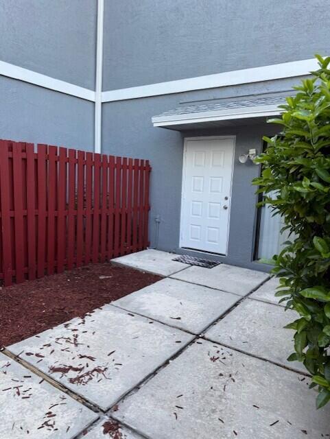 CROSSINGS OF BOYNTON BEACH CONDO - Residential