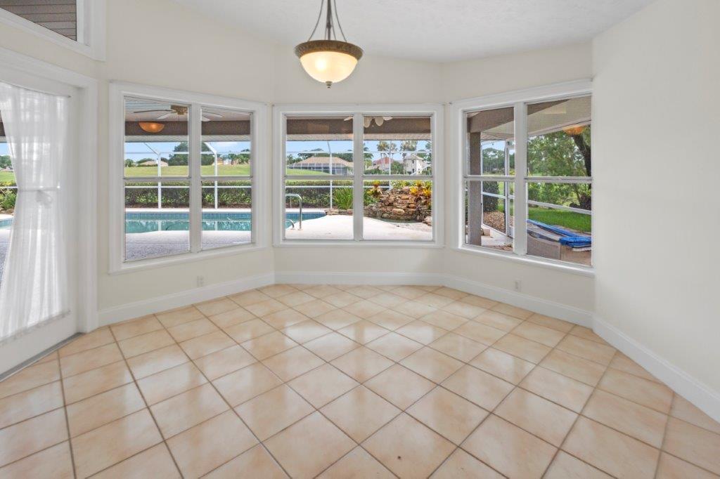 COUNTRY CLUB ESTATES PARC - Residential