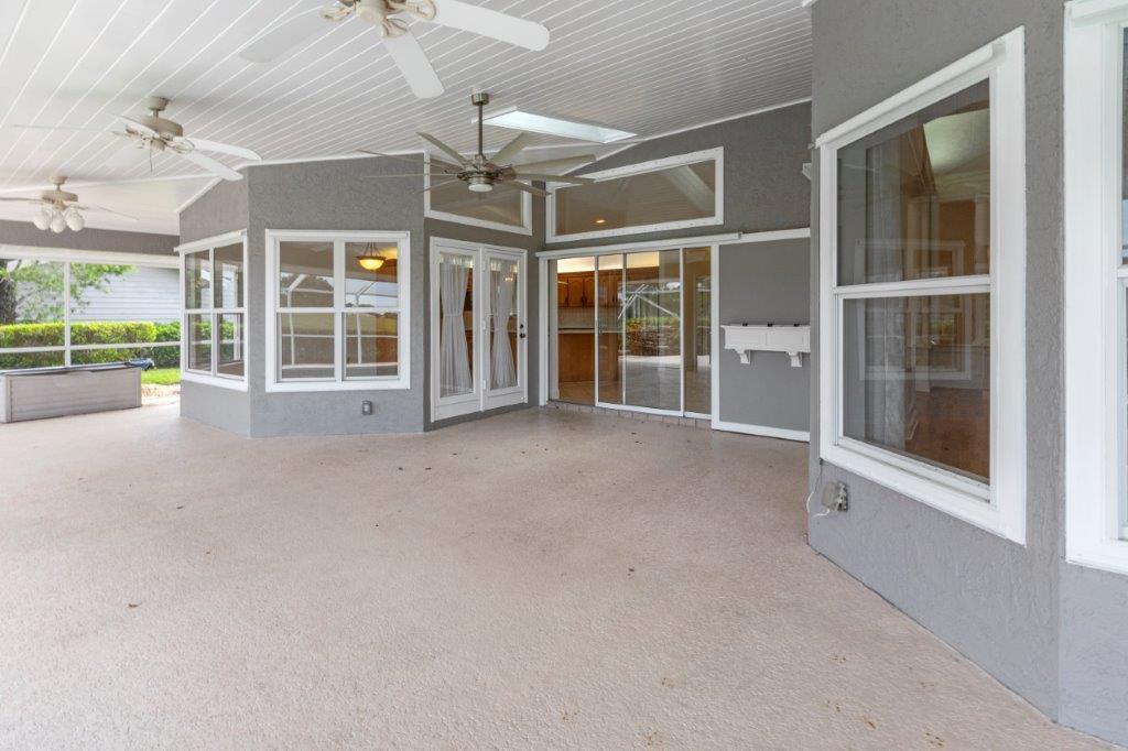 COUNTRY CLUB ESTATES PARC - Residential