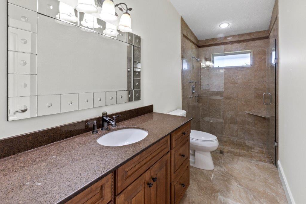 COUNTRY CLUB ESTATES PARC - Residential