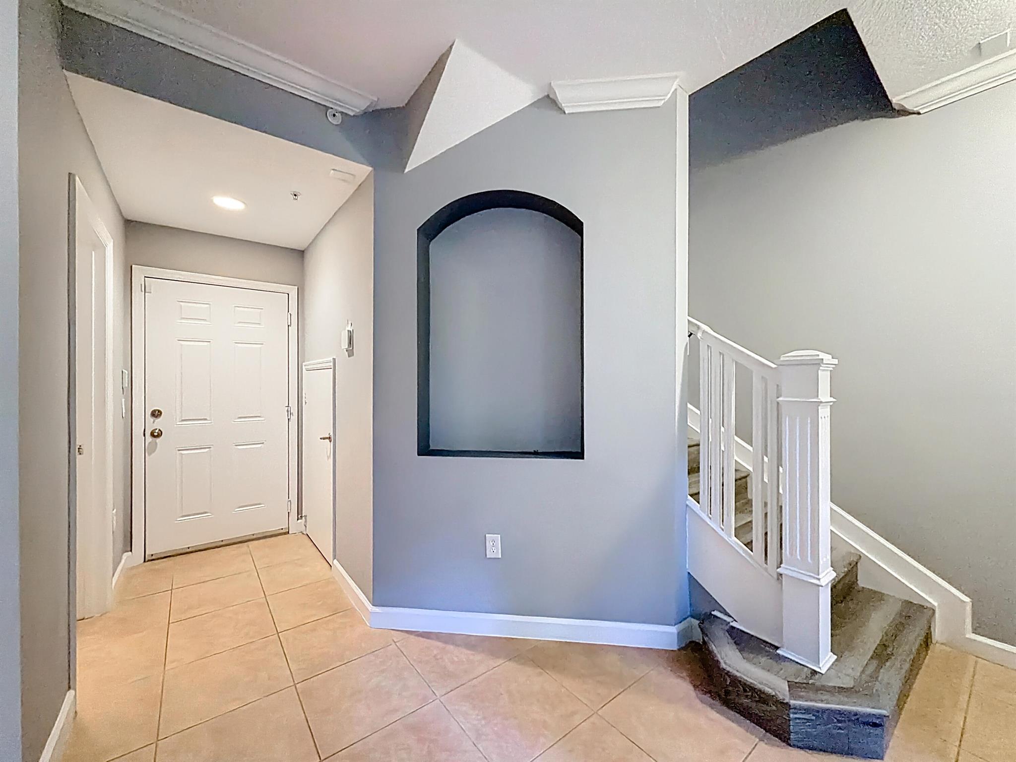 HARBOUR OAKS - Residential