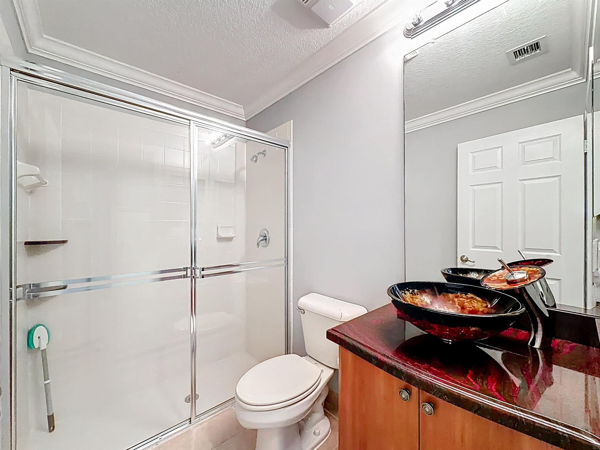 HARBOUR OAKS - Residential