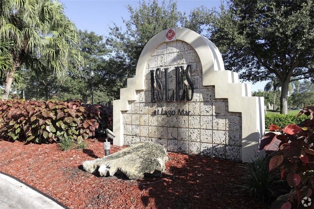 Photo of 12730 VISTA ISLES Drive #812, Sunrise, FL 33325 (MLS # B26062357)