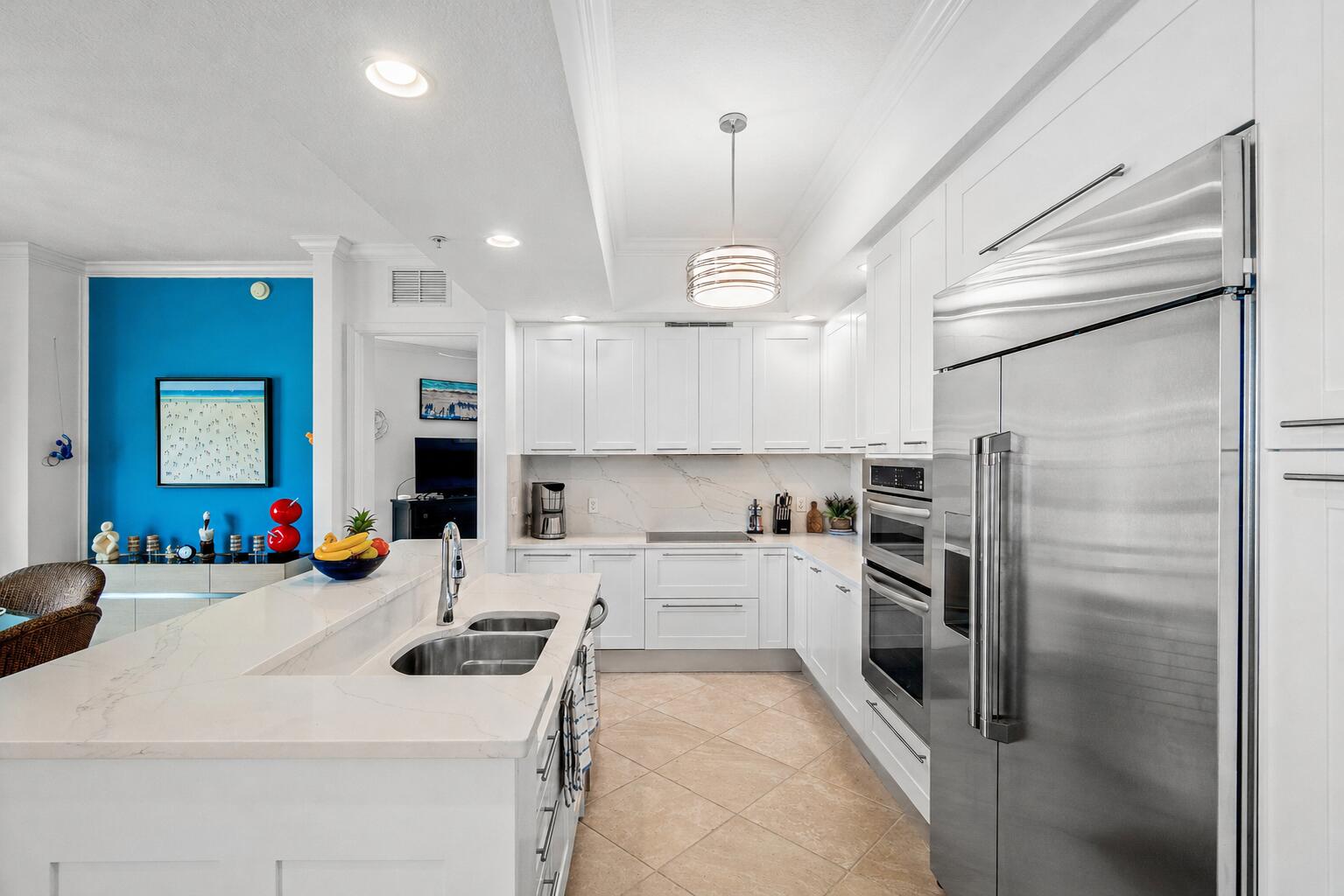 701 S Olive Avenue 1718