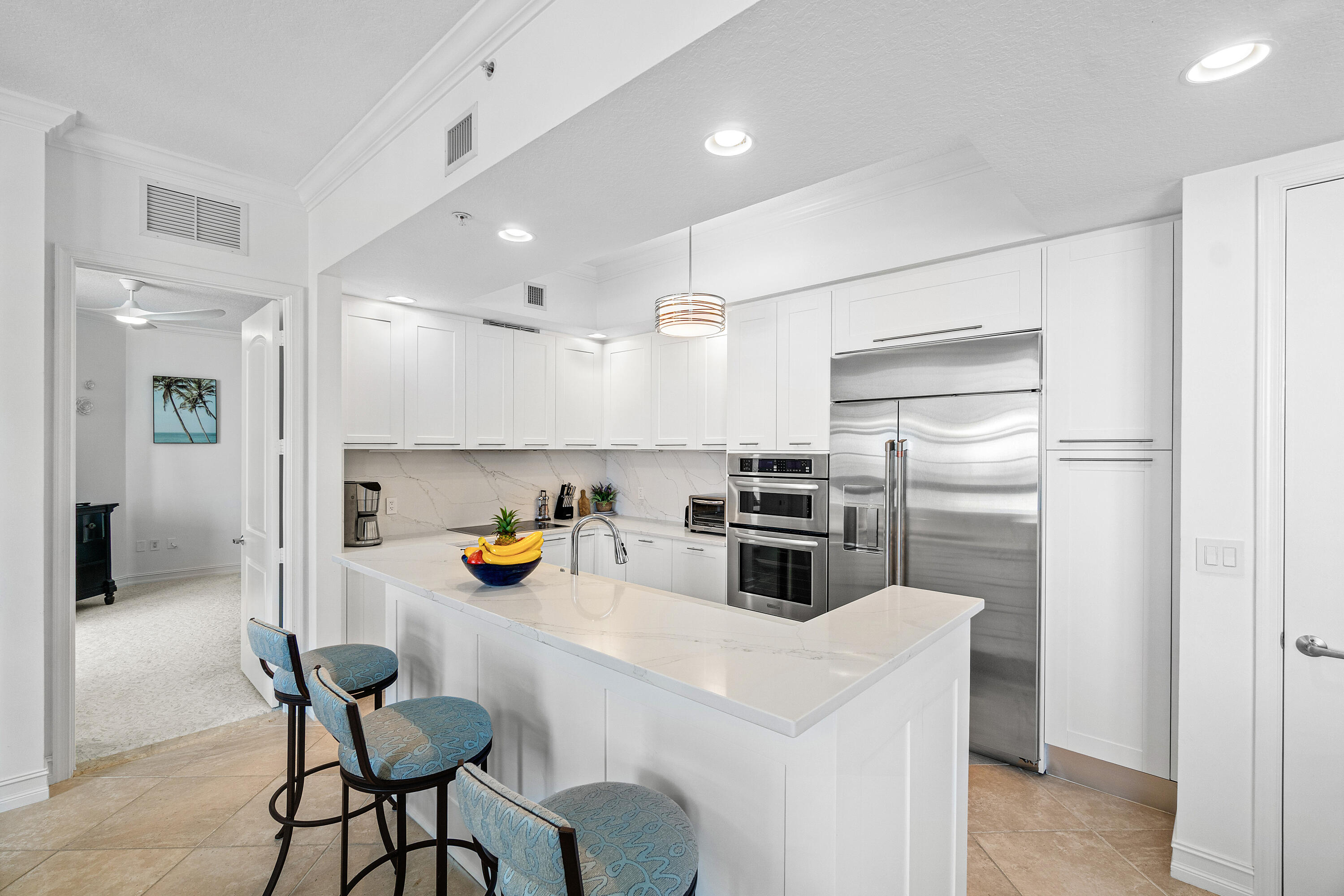 701 S Olive Avenue 1718