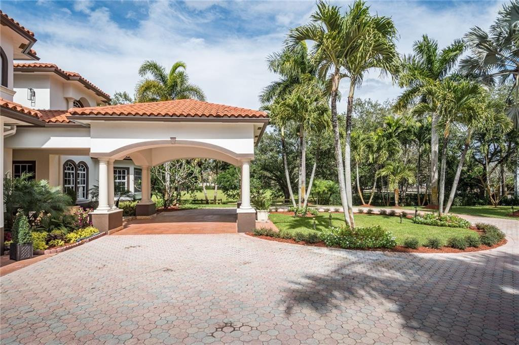 Valenzuela Parcels 170-17 - Residential