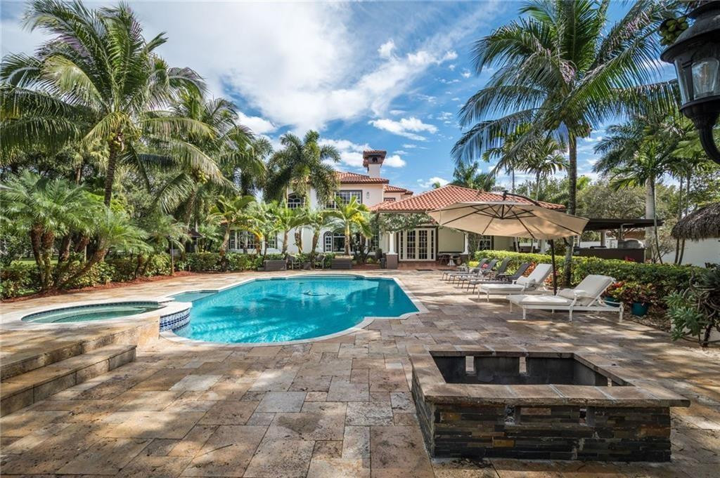 Valenzuela Parcels 170-17 - Residential