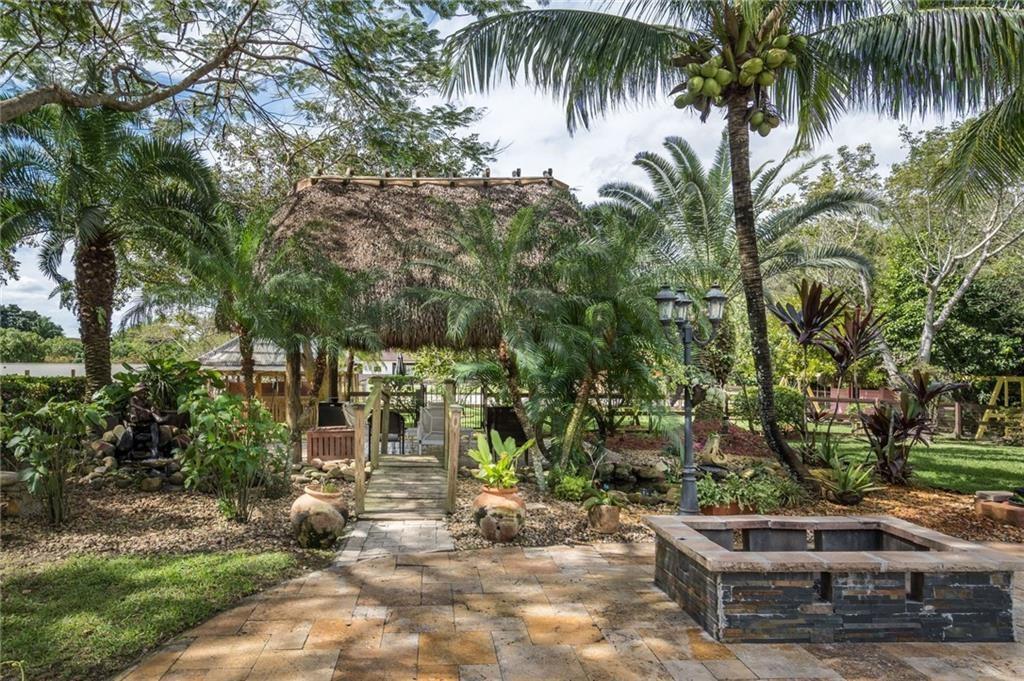 Valenzuela Parcels 170-17 - Residential