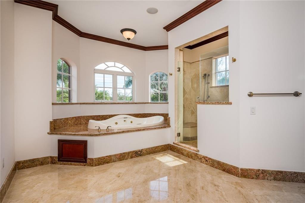 Valenzuela Parcels 170-17 - Residential