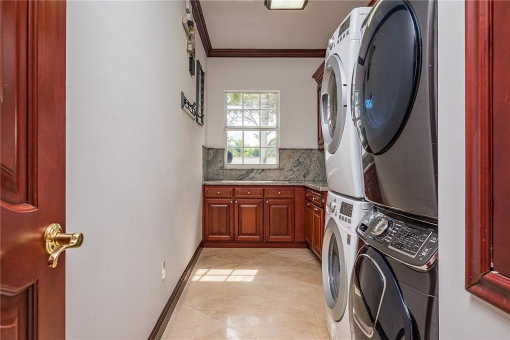 Valenzuela Parcels 170-17 - Residential