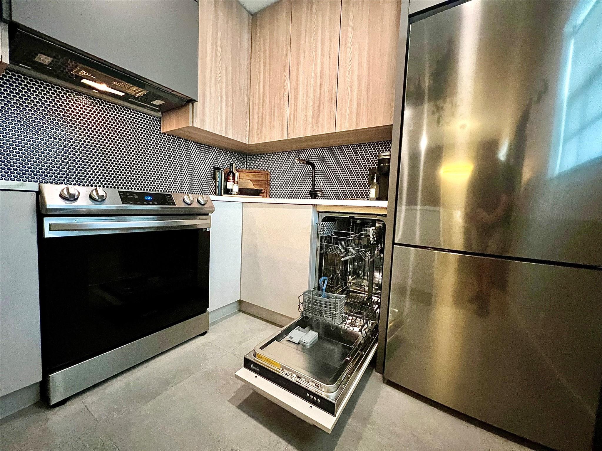 Grove At Wilton Manors - Residential Lease