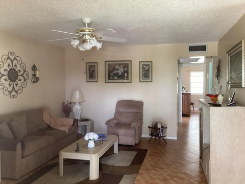 Tiny photo for 208 CHATHAM J #208, West Palm Beach, FL 33417 (MLS # B26090394)