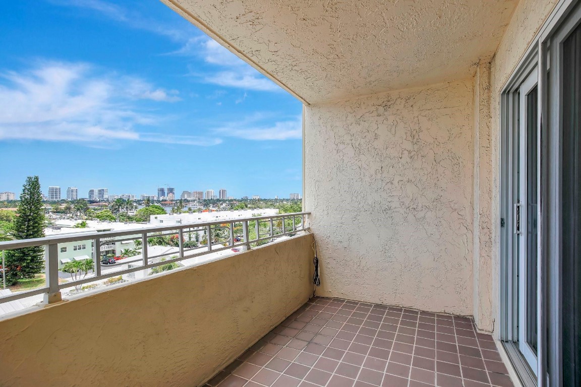 VICTORIA PARK TOWER - Residential