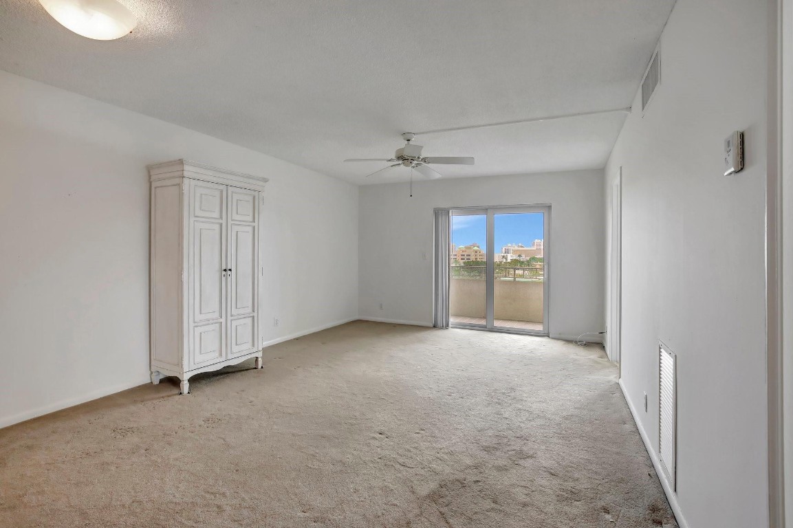 VICTORIA PARK TOWER - Residential