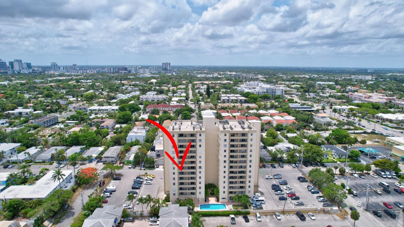 VICTORIA PARK TOWER - Residential