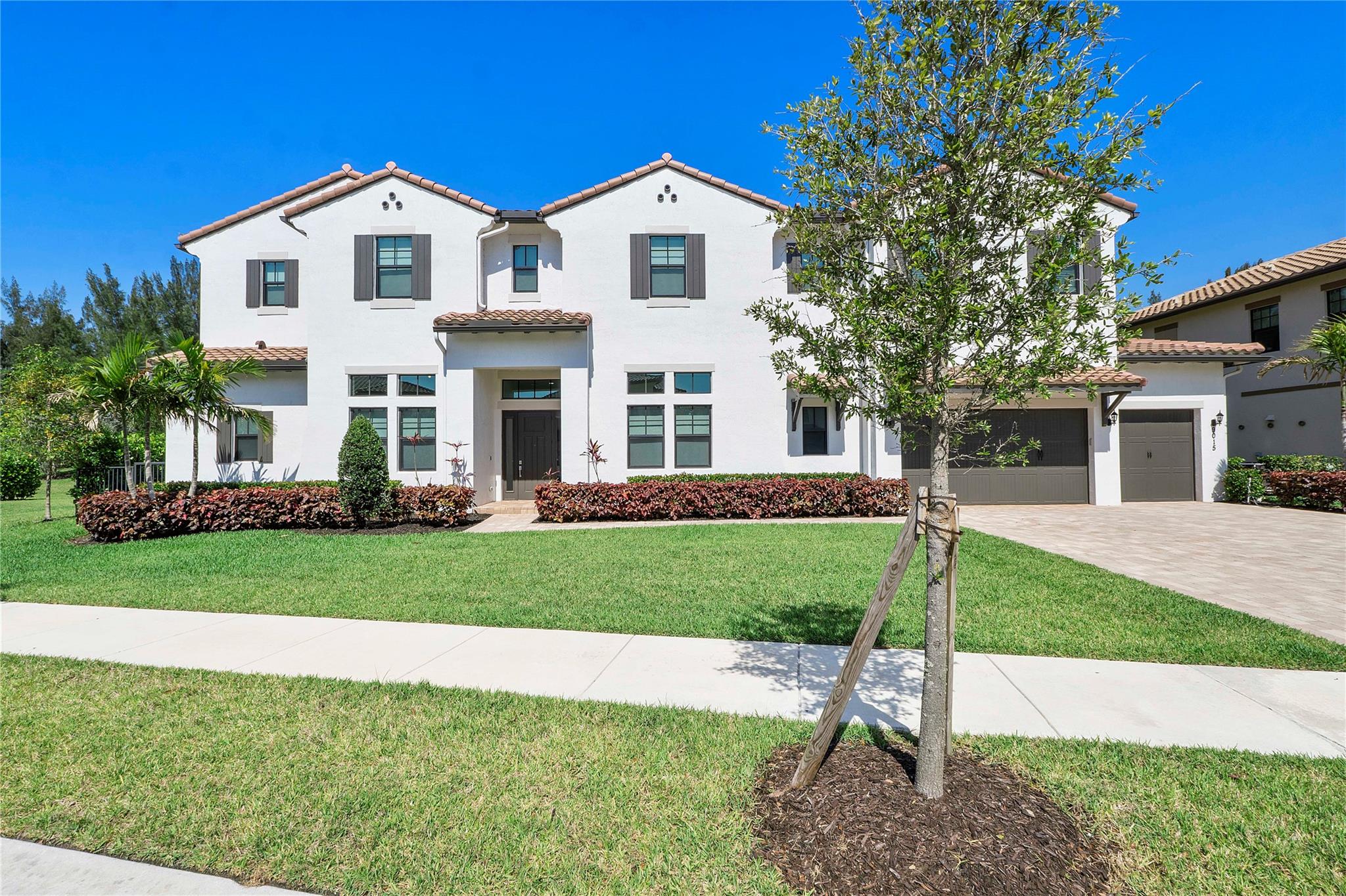 9015 W Parkland Bay Trl