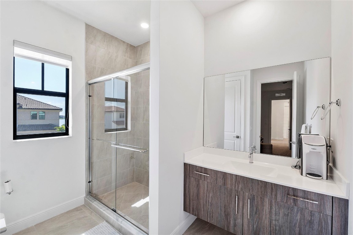 PARKLAND BAY - Residential