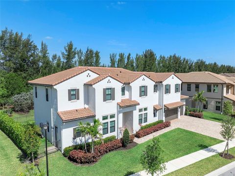 9015 W Parkland Bay Trl Parkland FL 33076