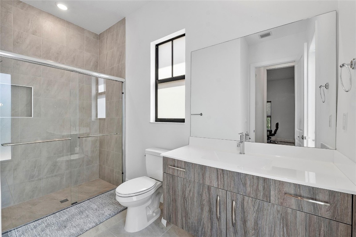 PARKLAND BAY - Residential