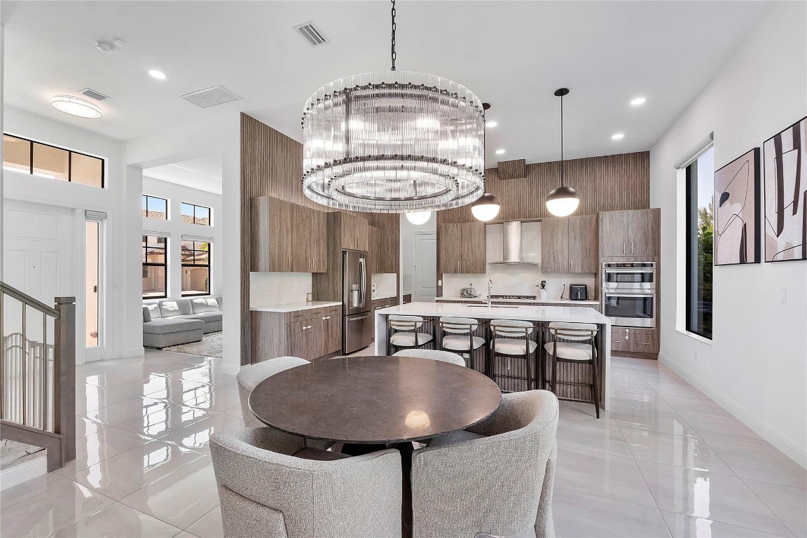 PARKLAND BAY - Residential