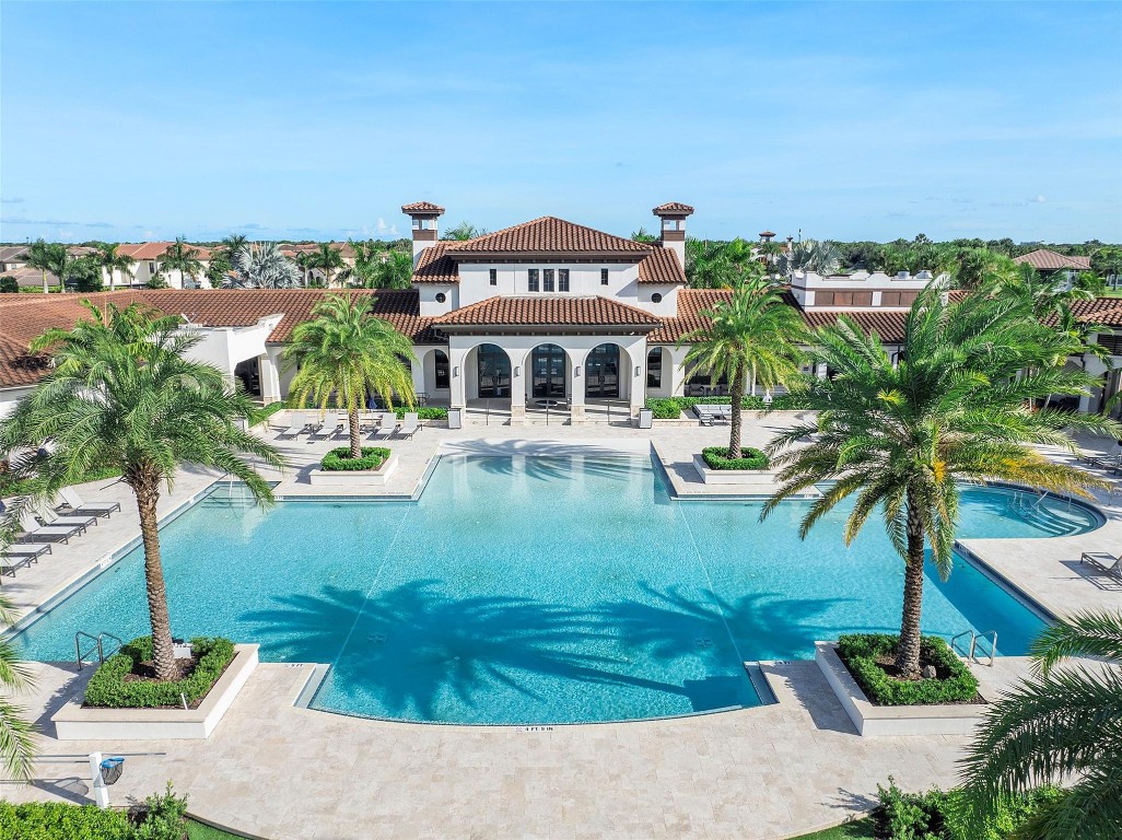 PARKLAND BAY - Residential