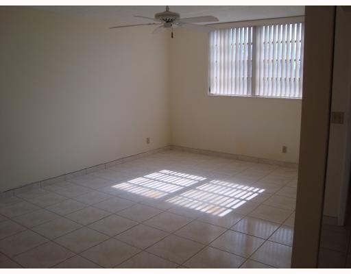 BOCA TEECA CONDO 3 - Residential Lease