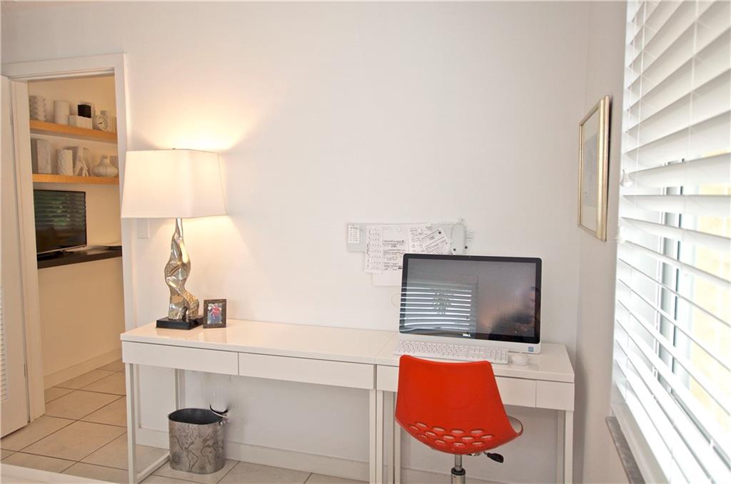 Tropical Garden - Residential