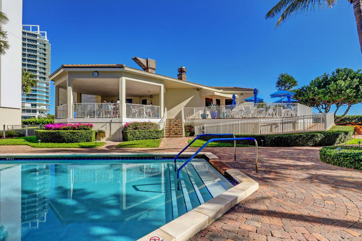 TIARA CONDO - Residential