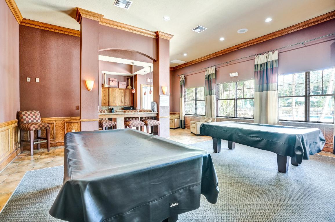 VILLAS AT EMERALD DUNES CONDO - Residential