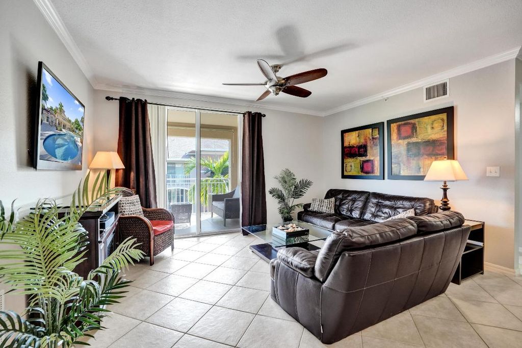 Photo of 6426 Emerald Dunes 304 Drive #304, West Palm Beach, FL 33411 (MLS # R11156046)