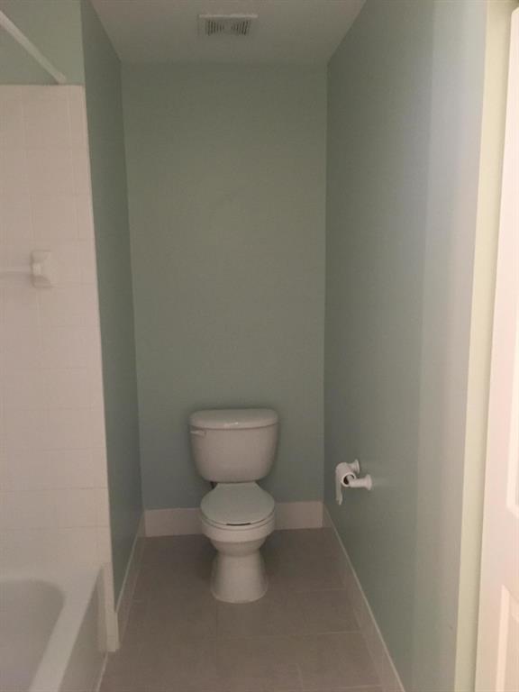 VILLAGE AT ABACOA CONDO - Residential Lease