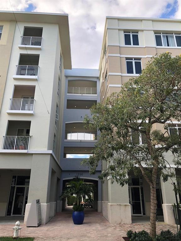 VILLAGE AT ABACOA CONDO - Residential Lease