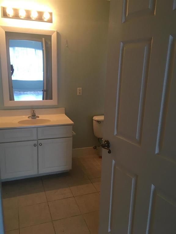 VILLAGE AT ABACOA CONDO - Residential Lease