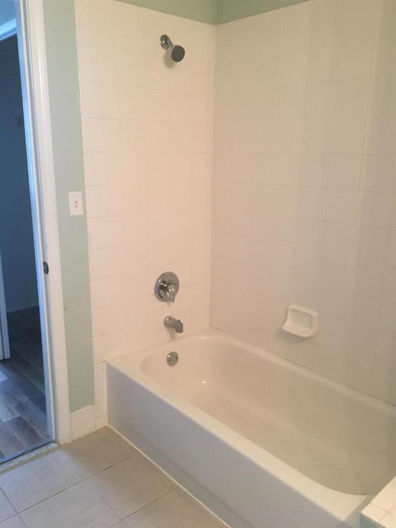 VILLAGE AT ABACOA CONDO - Residential Lease