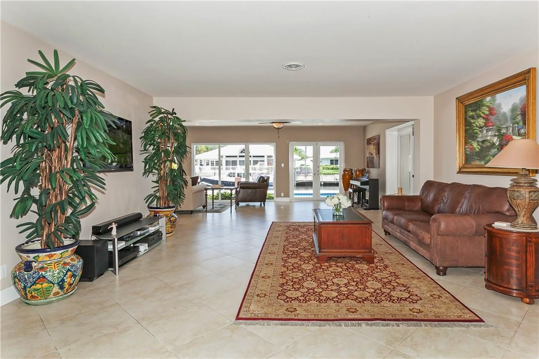 Silver Shores - Residential