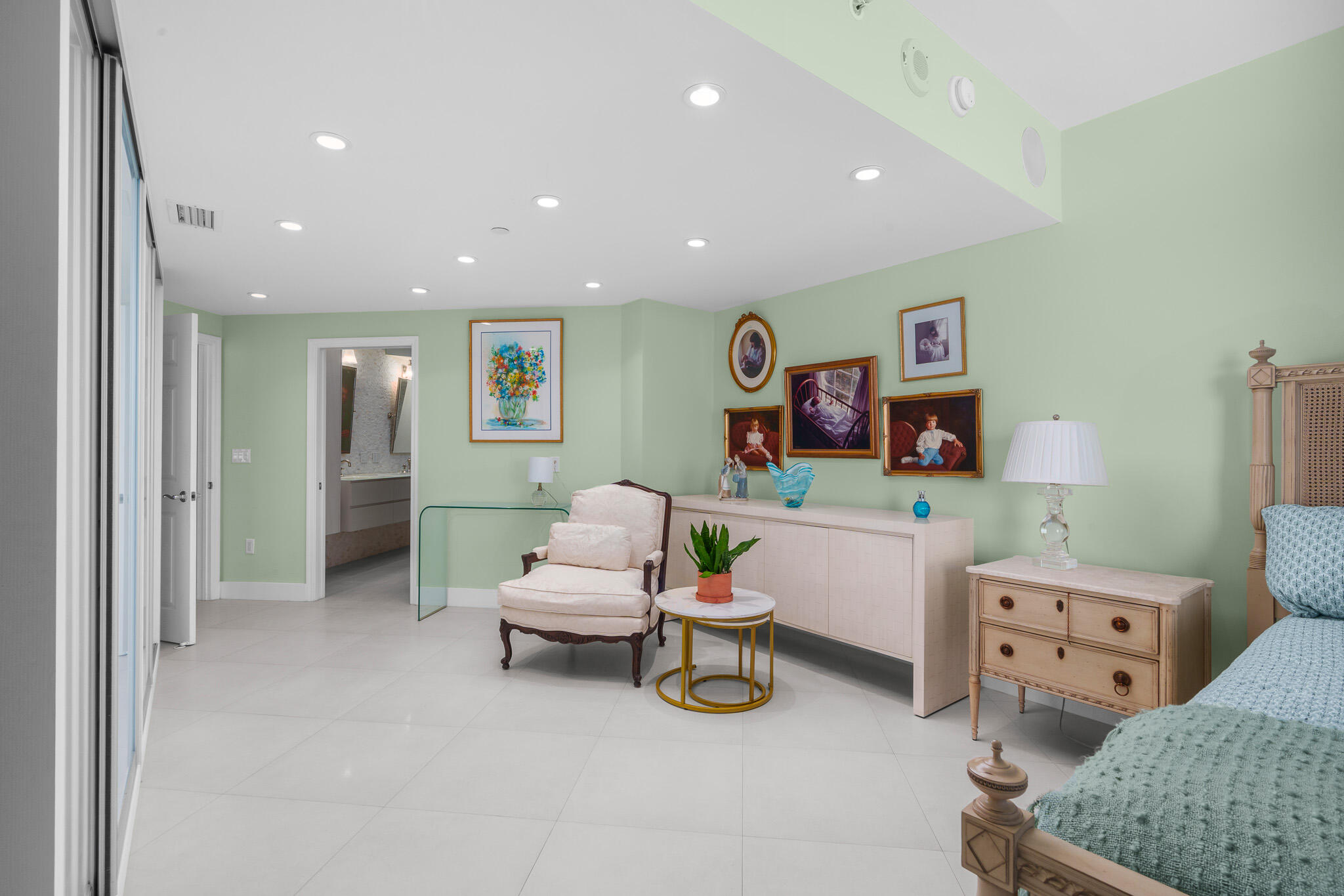 Renaissance on the Ocean - Residential