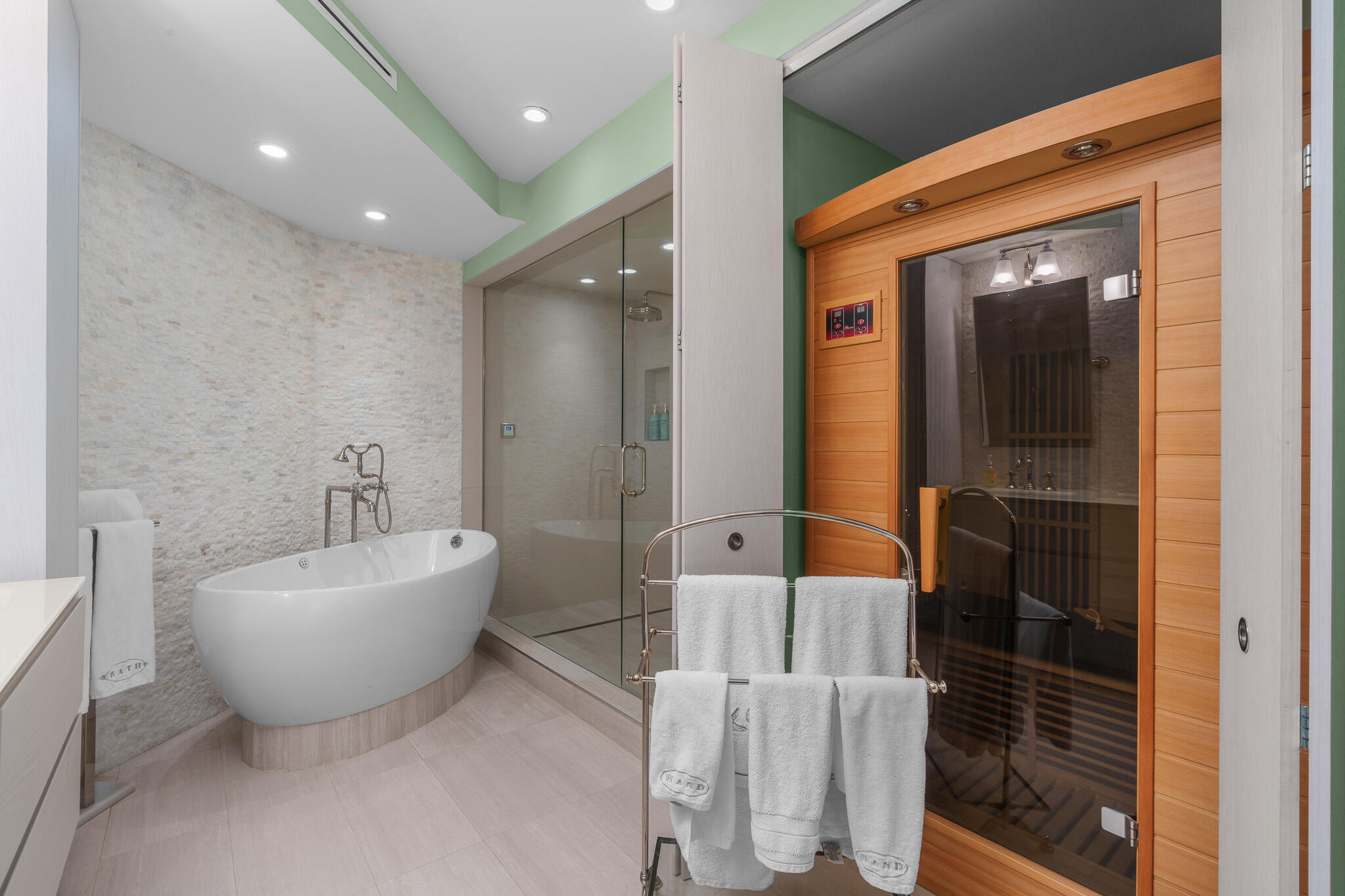 Renaissance on the Ocean - Residential