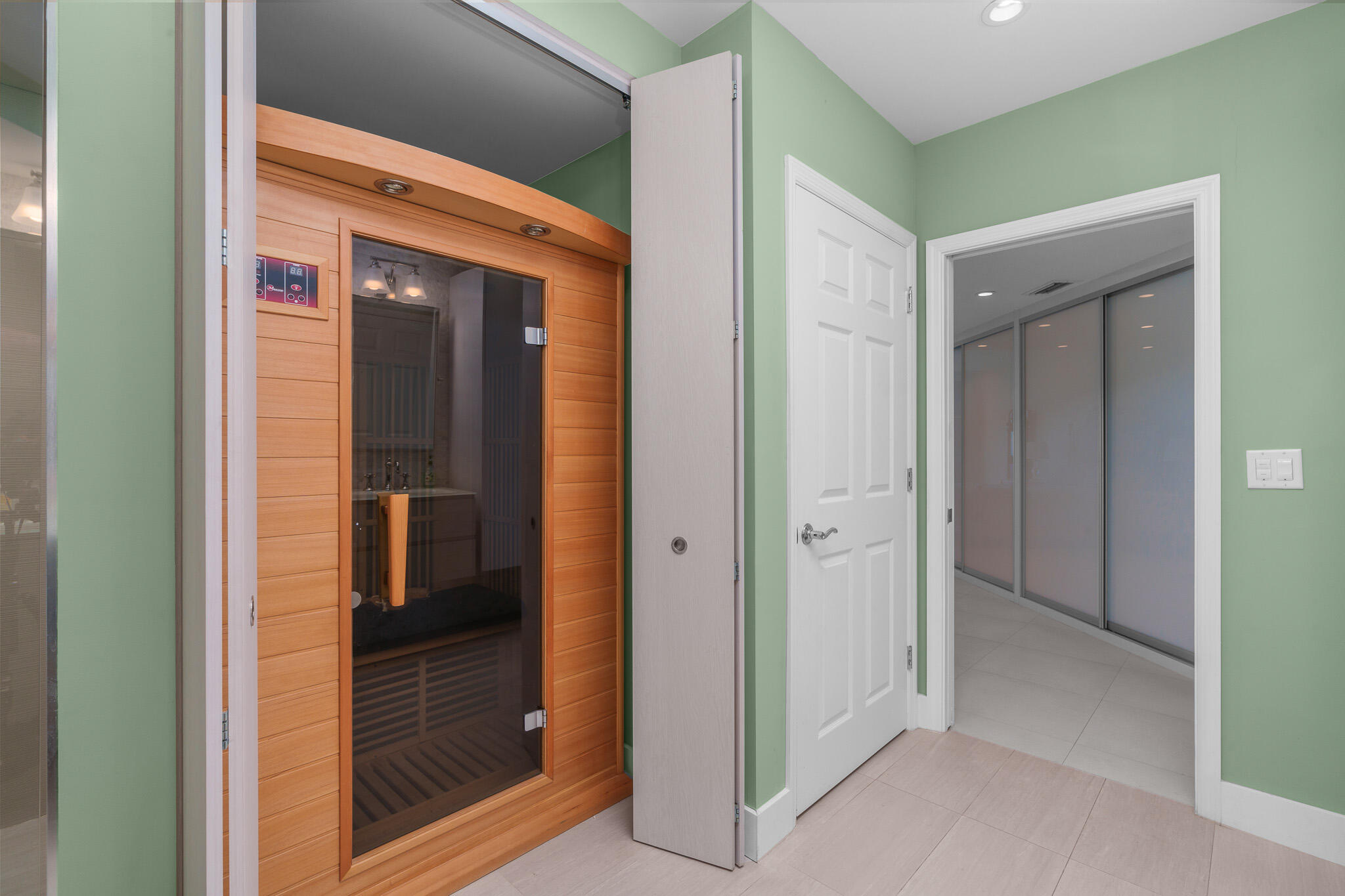 Renaissance on the Ocean - Residential